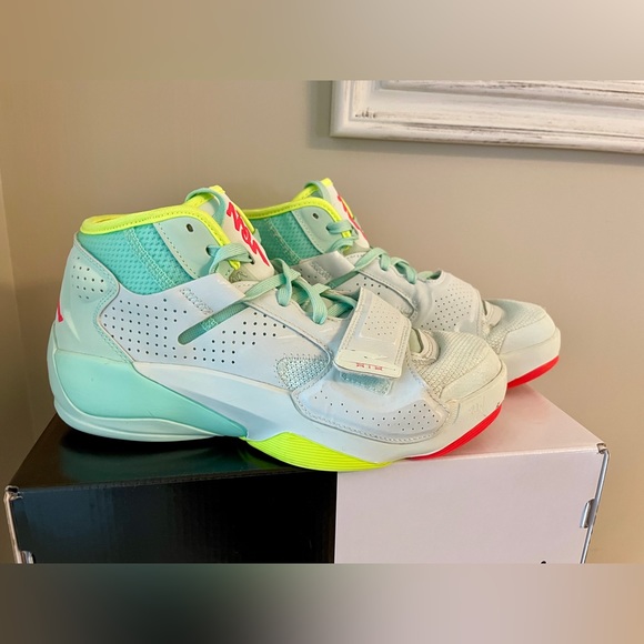 Jordan Zion 2 GS Basketball Shoes - 7Y - Picture 6 of 6